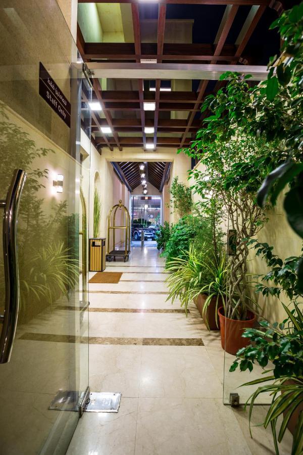 Sun Park Hotel Suites Dschidda Exterior foto