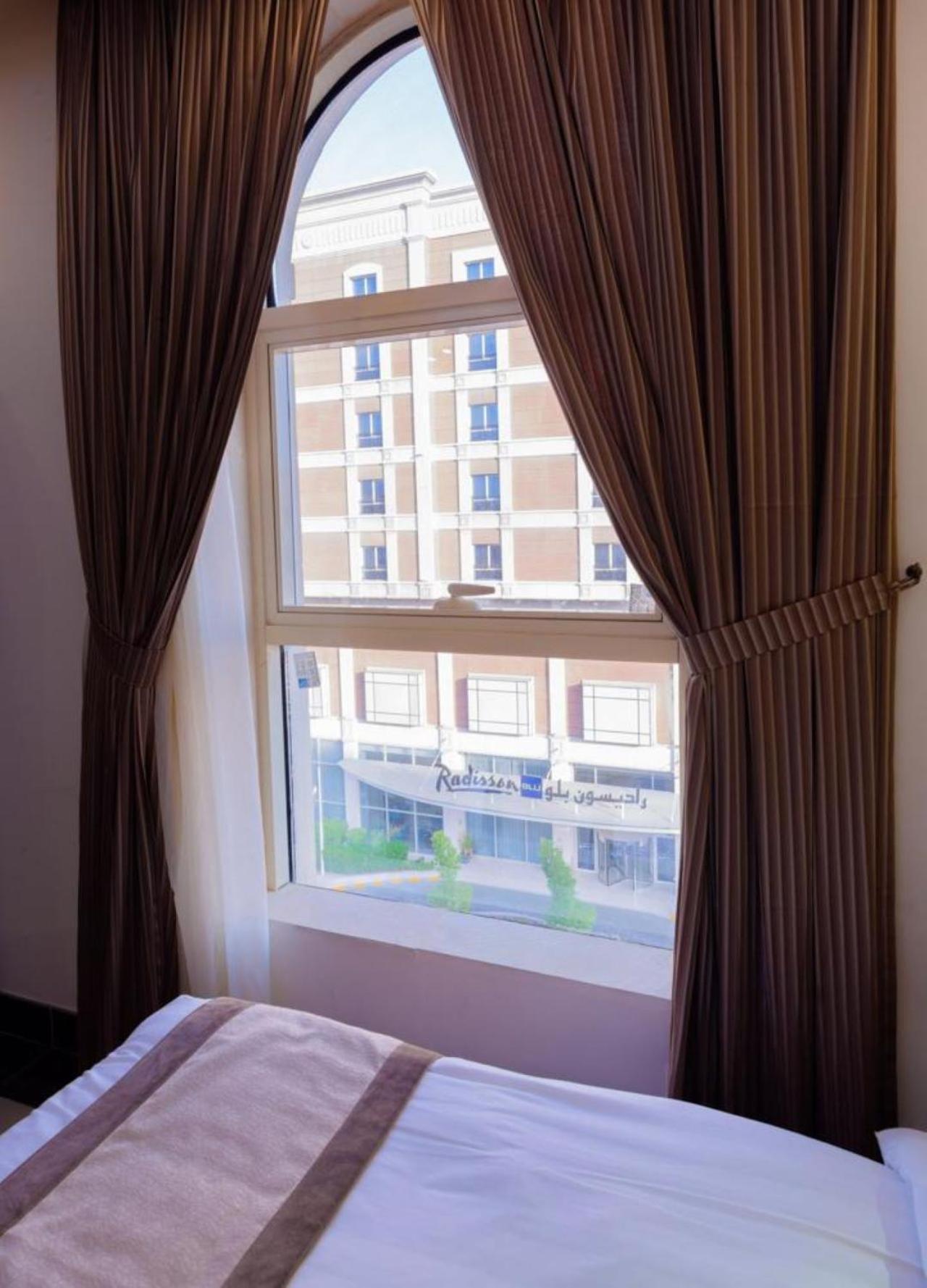 Sun Park Hotel Suites Dschidda Exterior foto